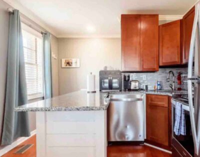 Charming & Comfy Close to UAB & Downtown 1-1